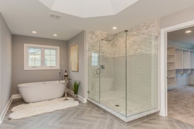 Walk-In Showers with Glass Doors